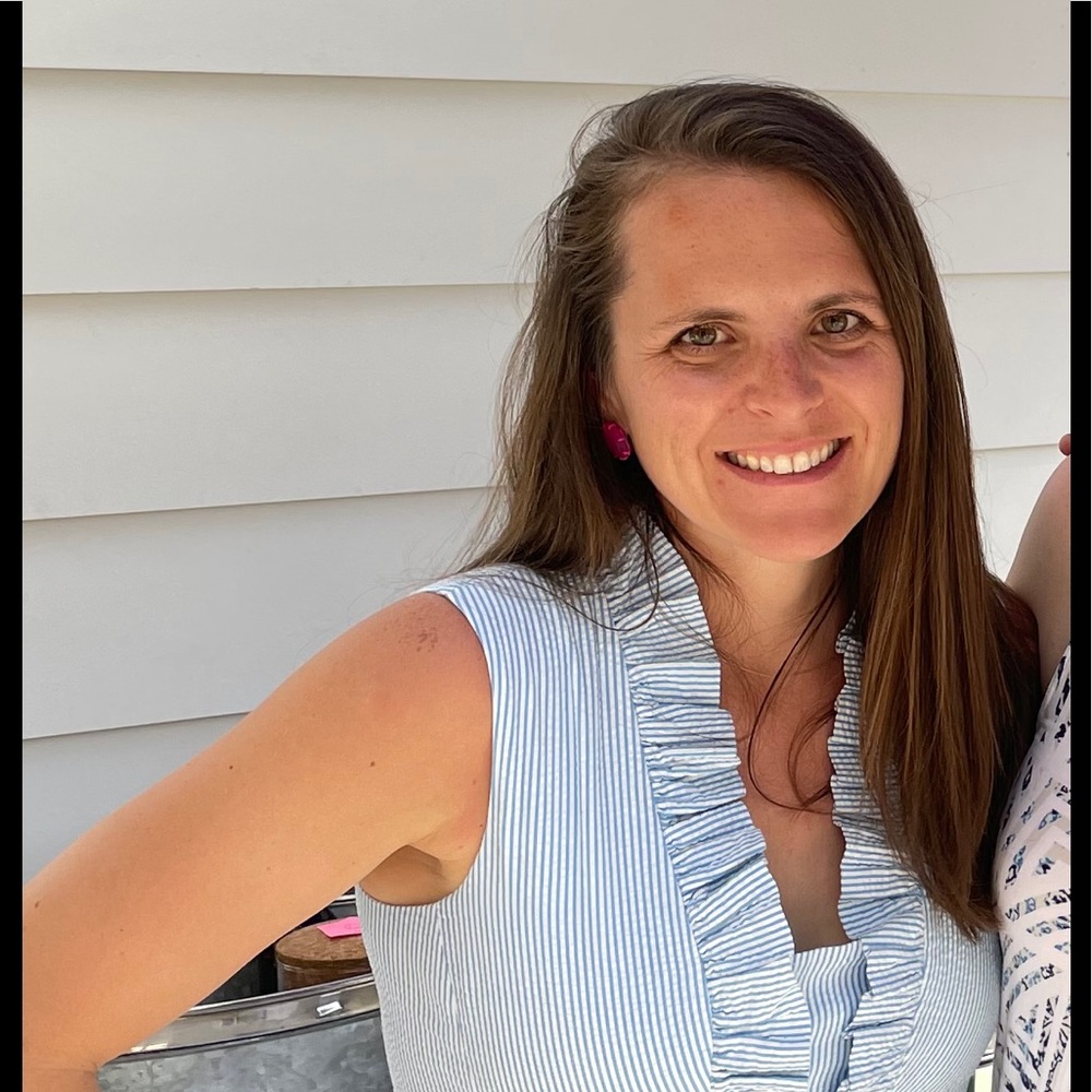 Meet your Posher, Elizabeth